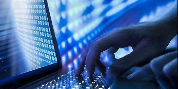 “互聯(lián)網(wǎng)+教育”的本質(zhì)不是“工業(yè)”，而是“農(nóng)業(yè)”