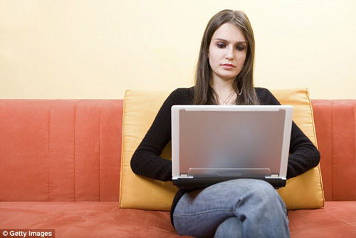 美大一新生壓力山大 聚會社交創(chuàng)近30年新低